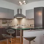 Apartment Tridenthome 5 Min From Station & Free Wifi *
