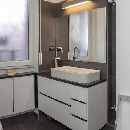 Tridenthome 5 Min From Station & Free Wifi Appartamento Trento