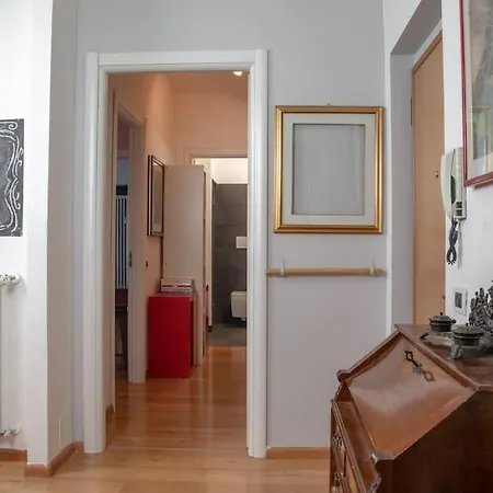 Lejlighed Tridenthome 5 Min From Station & Free Wifi