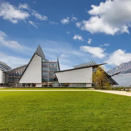 Tridenthome 5 Min From Station & Free Wifi Appartamento *