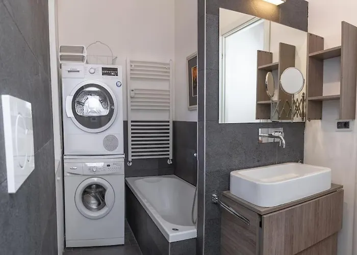 Tridenthome 5 Min From Station & Free Wifi Trento